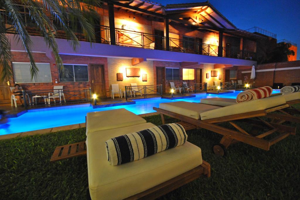 Villa Floreal Hotel Boutique Асунсьйон Екстер'єр фото